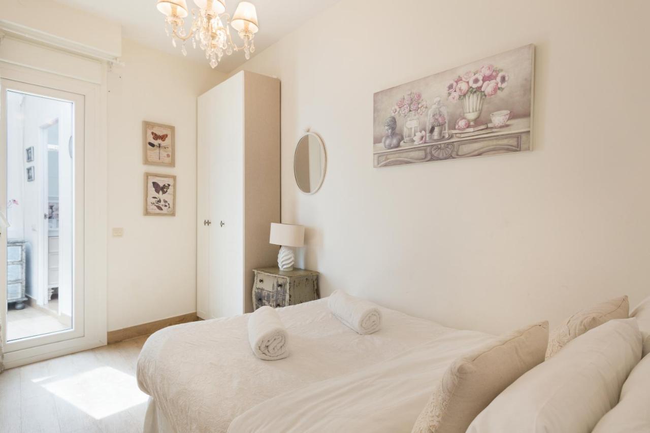 Sitges Spaces Beach House-4 Bedrooms, 3 Bathrooms, Large Terrace, Jacuzzi, Center-Beach Bagian luar foto